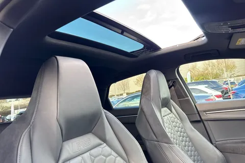 21 of 66 for Audi RS Q3 Sport Edition 400 PS S tronic