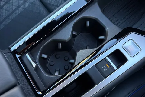 DE25URF Volkswagen Passat 1.5 TSI eHybrid 272 R-Line 5dr DSG⭐ Sunroof, Driver Assistance Pack, Info P Thumbnail #45