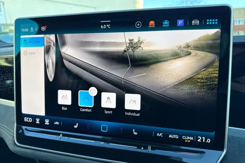 DE25URF Volkswagen Passat 1.5 TSI eHybrid 272 R-Line 5dr DSG⭐ Sunroof, Driver Assistance Pack, Info P Thumbnail #55