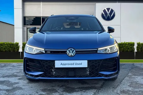 KR25WDE Volkswagen Passat 1.5 TSI eHybrid 204PS R-Line 5dr DSG ⭐Heated seats, Rear-view camera, Keyle Thumbnail #7