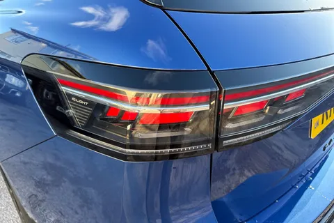 KR25WDE Volkswagen Passat 1.5 TSI eHybrid 204PS R-Line 5dr DSG ⭐Heated seats, Rear-view camera, Keyle Thumbnail #26