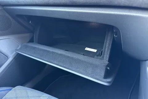 KR25WDE Volkswagen Passat 1.5 TSI eHybrid 204PS R-Line 5dr DSG ⭐Heated seats, Rear-view camera, Keyle Thumbnail #48