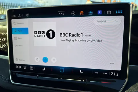 KR25WDE Volkswagen Passat 1.5 TSI eHybrid 204PS R-Line 5dr DSG ⭐Heated seats, Rear-view camera, Keyle Thumbnail #54