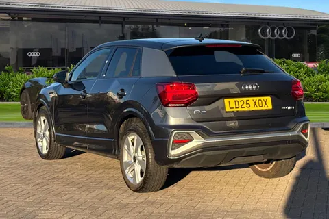 LD25XOX Audi Q2 S line 30 TFSI  116 PS 6-speed Thumbnail #3