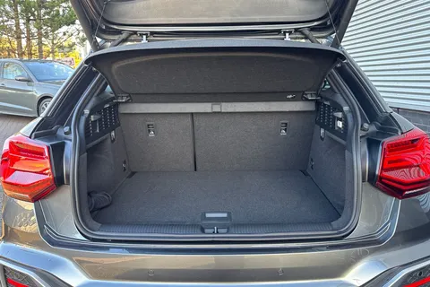 LD25XOX Audi Q2 S line 30 TFSI  116 PS 6-speed Thumbnail #11