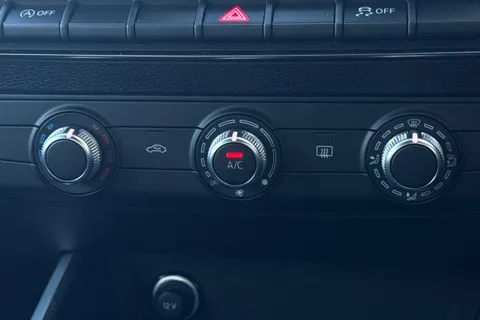 LD25XOX Audi Q2 S line 30 TFSI  116 PS 6-speed Thumbnail #20