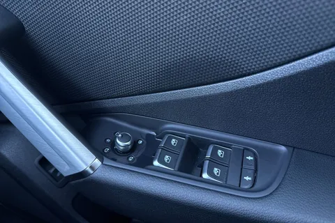 LD25XOX Audi Q2 S line 30 TFSI  116 PS 6-speed Thumbnail #61