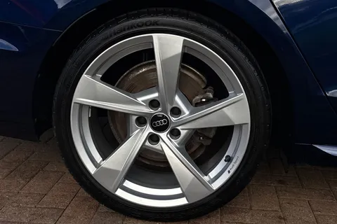 10 of 64 for Audi A4 Avant Avant S line 40 TFSI 204 PS S tronic