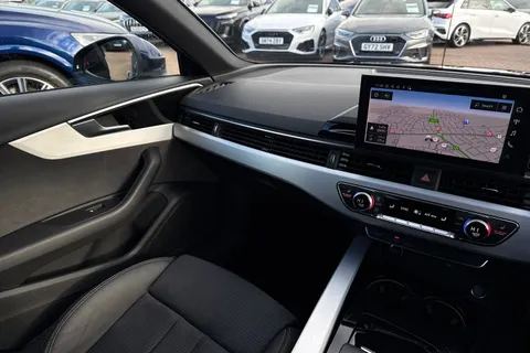 20 of 64 for Audi A4 Avant Avant S line 40 TFSI 204 PS S tronic