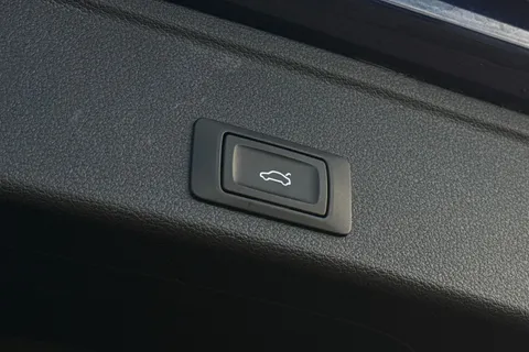 27 of 64 for Audi A4 Avant Avant S line 40 TFSI 204 PS S tronic