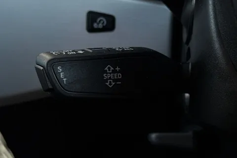 38 of 64 for Audi A4 Avant Avant S line 40 TFSI 204 PS S tronic