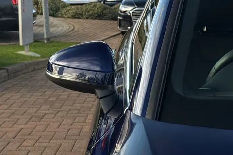 52 of 64 for Audi A4 Avant Avant S line 40 TFSI 204 PS S tronic