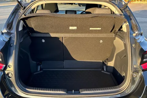 7 of 64 for Toyota Yaris 1.5 VVT-h Design E-CVT Euro 6 (s/s) 5dr