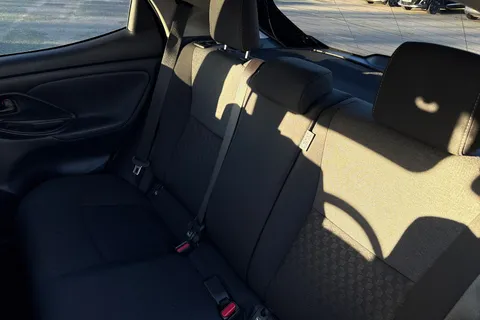 19 of 64 for Toyota Yaris 1.5 VVT-h Design E-CVT Euro 6 (s/s) 5dr