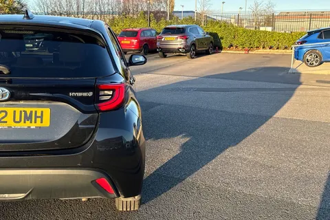 34 of 64 for Toyota Yaris 1.5 VVT-h Design E-CVT Euro 6 (s/s) 5dr