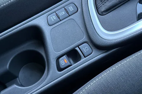 51 of 64 for Toyota Yaris 1.5 VVT-h Design E-CVT Euro 6 (s/s) 5dr