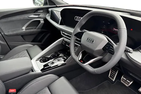 DK75UVT Audi Q5 SUV Edition 1 TDI quattro 204 PS S tronic Thumbnail #14