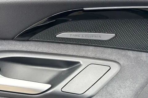 DK75UVT Audi Q5 SUV Edition 1 TDI quattro 204 PS S tronic Thumbnail #25