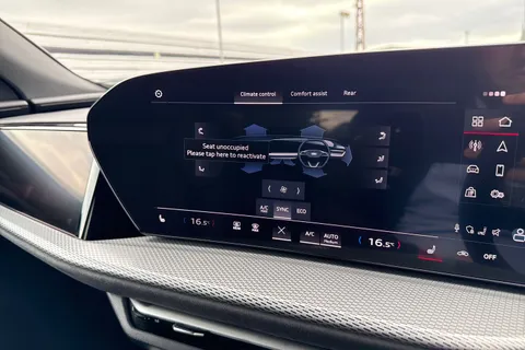 DK75UVT Audi Q5 SUV Edition 1 TDI quattro 204 PS S tronic Thumbnail #47