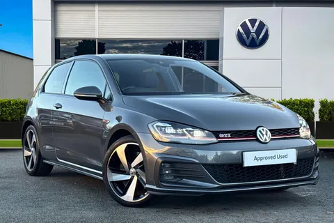 AD19JBZ Volkswagen Golf 2.0 TSI 245 GTI Performance 3dr DSG | Rear Camera| Heated Seats | Navigatio Thumbnail #1