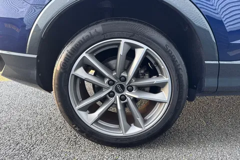 EG23ZXE Audi Q3 Black Edition 35 TFSI  150 PS S tronic Thumbnail #12