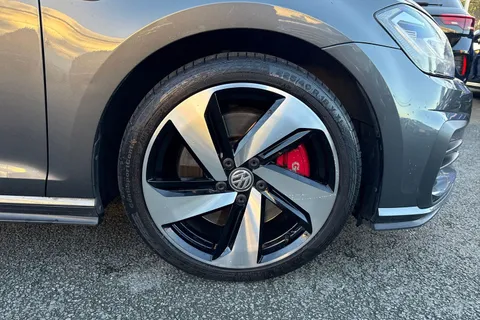 AD19JBZ Volkswagen Golf 2.0 TSI 245 GTI Performance 3dr DSG | Rear Camera| Heated Seats | Navigatio Thumbnail #9