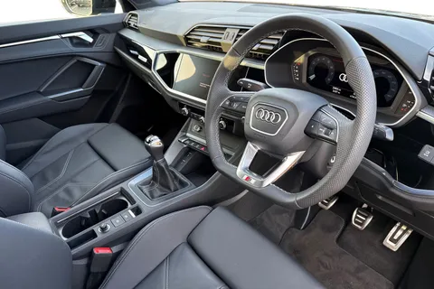 DF25EXJ Audi Q3 Black Edition 35 TFSI  150 PS 6-speed Thumbnail #15