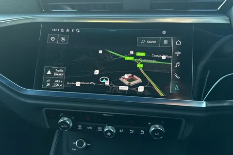 EG23ZXE Audi Q3 Black Edition 35 TFSI  150 PS S tronic Thumbnail #18