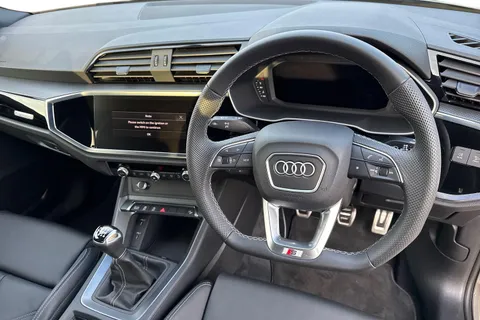 DF25EXJ Audi Q3 Black Edition 35 TFSI  150 PS 6-speed Thumbnail #19