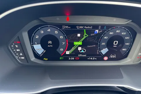 DF25EXJ Audi Q3 Black Edition 35 TFSI  150 PS 6-speed Thumbnail #31