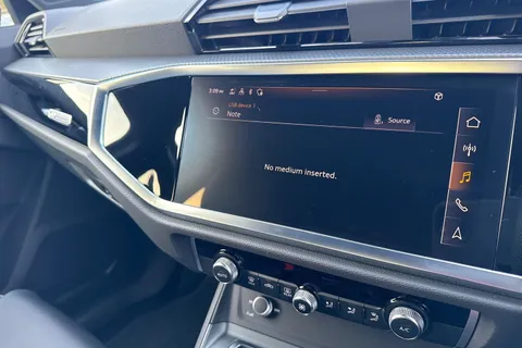 DF25EXJ Audi Q3 Black Edition 35 TFSI  150 PS 6-speed Thumbnail #36