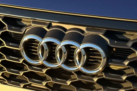 EG23ZXE Audi Q3 Black Edition 35 TFSI  150 PS S tronic Thumbnail #48