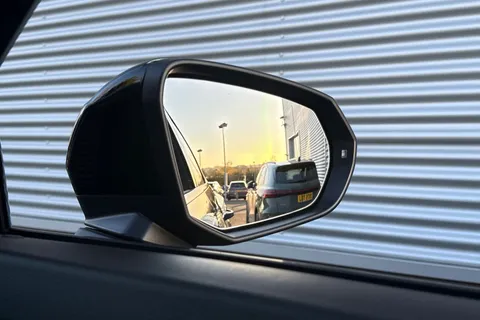 EG23ZXE Audi Q3 Black Edition 35 TFSI  150 PS S tronic Thumbnail #62