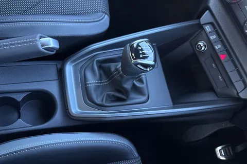  Audi A1 1.0 TFSI 30 S line Sportback Euro 6 (s/s) 5dr Thumbnail #23