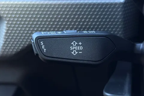  Audi A1 1.0 TFSI 30 S line Sportback Euro 6 (s/s) 5dr Thumbnail #33