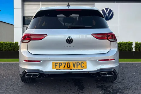 4 of 47 for VOLKSWAGEN GOLF 1.5 eTSI 150 R-Line 5dr DSG