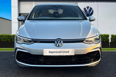 6 of 47 for VOLKSWAGEN GOLF 1.5 eTSI 150 R-Line 5dr DSG