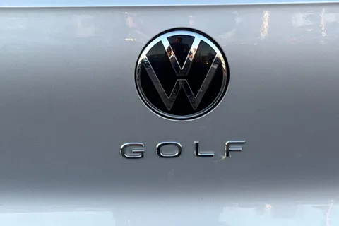 25 of 47 for VOLKSWAGEN GOLF 1.5 eTSI 150 R-Line 5dr DSG