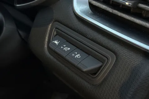 YX21OXD Renault Clio 1.0 TCe Iconic Euro 6 (s/s) 5dr Thumbnail #33