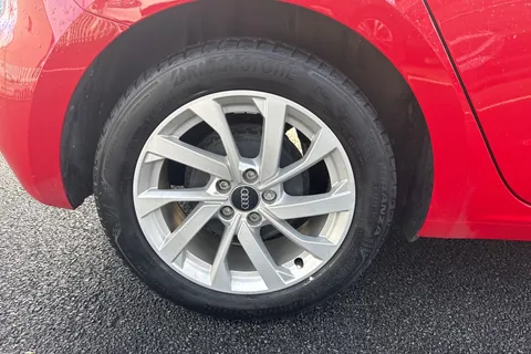 WJ24HXF Audi A1 1.0 TFSI 25 Sport Sportback Euro 6 (s/s) 5dr Thumbnail #8