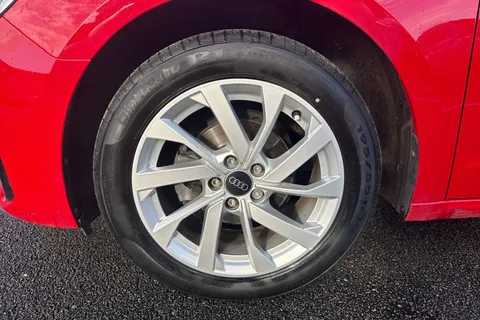 WJ24HXF Audi A1 1.0 TFSI 25 Sport Sportback Euro 6 (s/s) 5dr Thumbnail #24