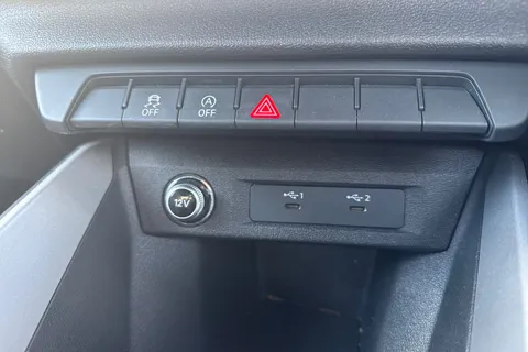 WJ24HXF Audi A1 1.0 TFSI 25 Sport Sportback Euro 6 (s/s) 5dr Thumbnail #26