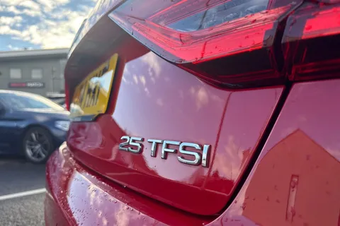 WJ24HXF Audi A1 1.0 TFSI 25 Sport Sportback Euro 6 (s/s) 5dr Thumbnail #28