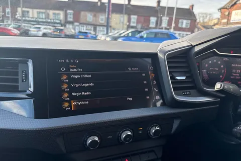 WJ24HXF Audi A1 1.0 TFSI 25 Sport Sportback Euro 6 (s/s) 5dr Thumbnail #29