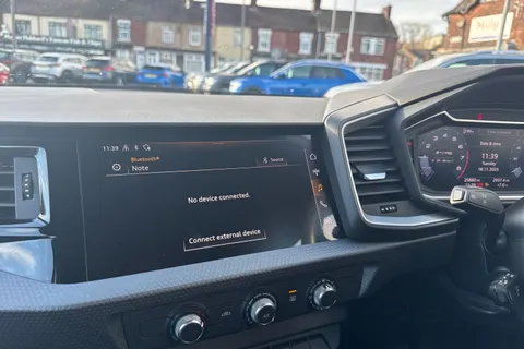 WJ24HXF Audi A1 1.0 TFSI 25 Sport Sportback Euro 6 (s/s) 5dr Thumbnail #30