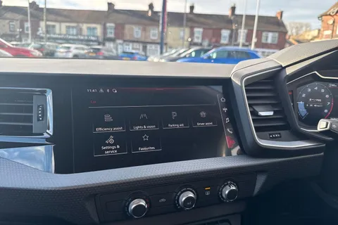 WJ24HXF Audi A1 1.0 TFSI 25 Sport Sportback Euro 6 (s/s) 5dr Thumbnail #31