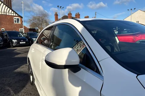 YP20VNA Mercedes-Benz A Class 1.3 A180 AMG Line (Executive) 7G-DCT Euro 6 (s/s) 5dr Thumbnail #43