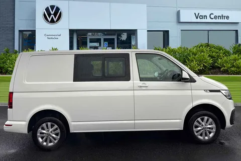 WG24FYE Volkswagen Transporter 2.0 TDI 150 Highline Kombi Van DSG Thumbnail #4