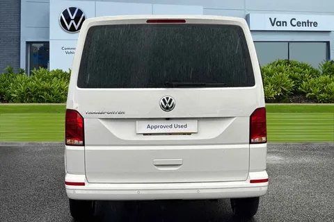 WG24FYE Volkswagen Transporter 2.0 TDI 150 Highline Kombi Van DSG Thumbnail #5