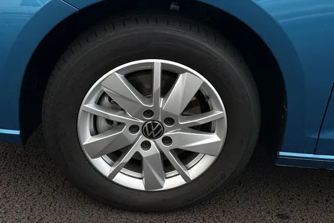 MF25JZP Volkswagen Caddy Maxi 2.0 TDI 122 Life 5dr DSG Thumbnail #8